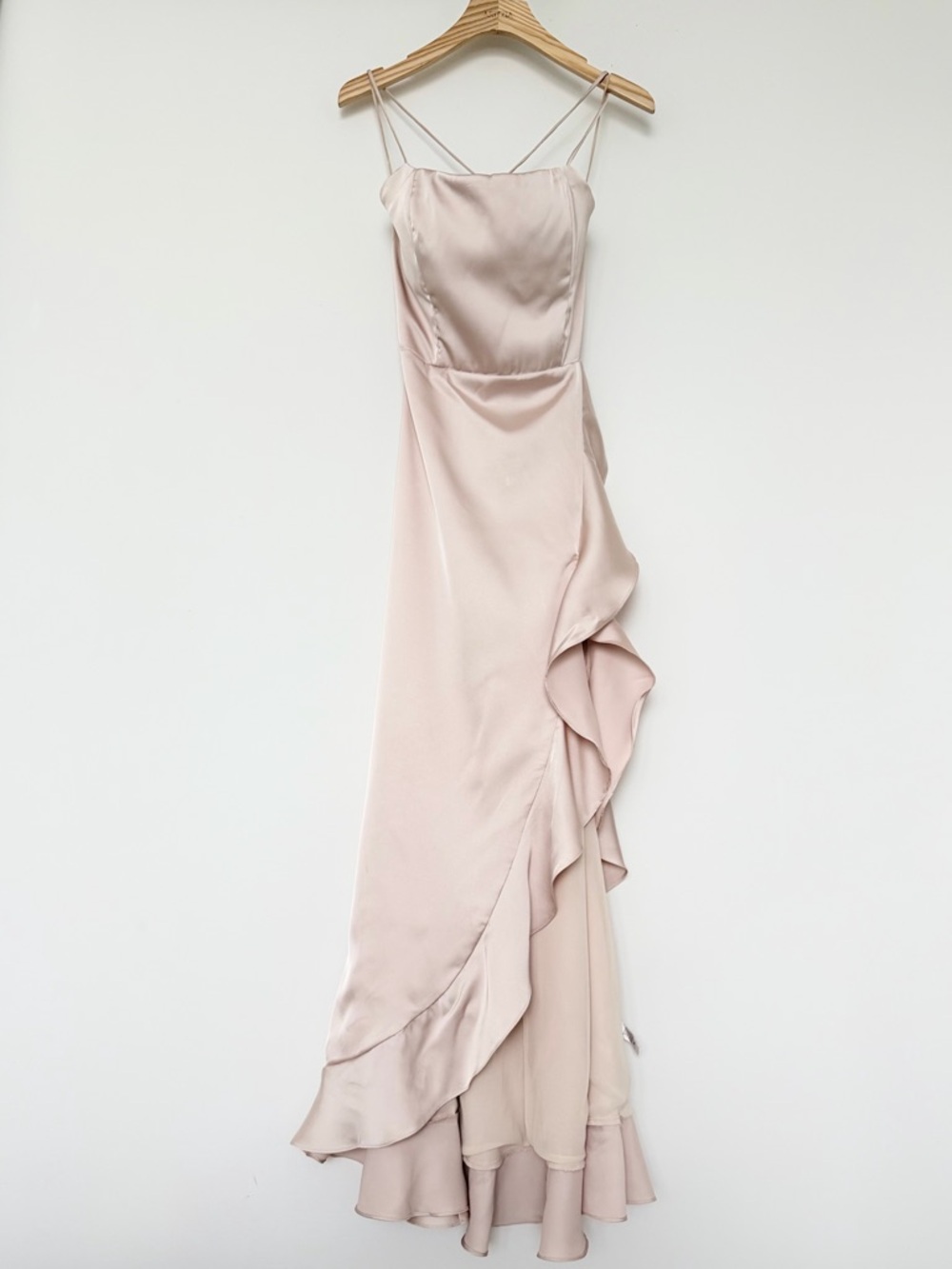 Dress Forum Champagne Satin Lace-Up Back Ruffle Maxi Dress Size M - Picture 2 of 16
